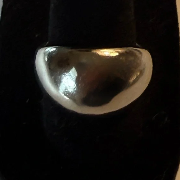 Ring - sz 7.75 adjustable - silver tone dome - New! No flaws. BOGO offer ⬇️ - Picture 5 of 9